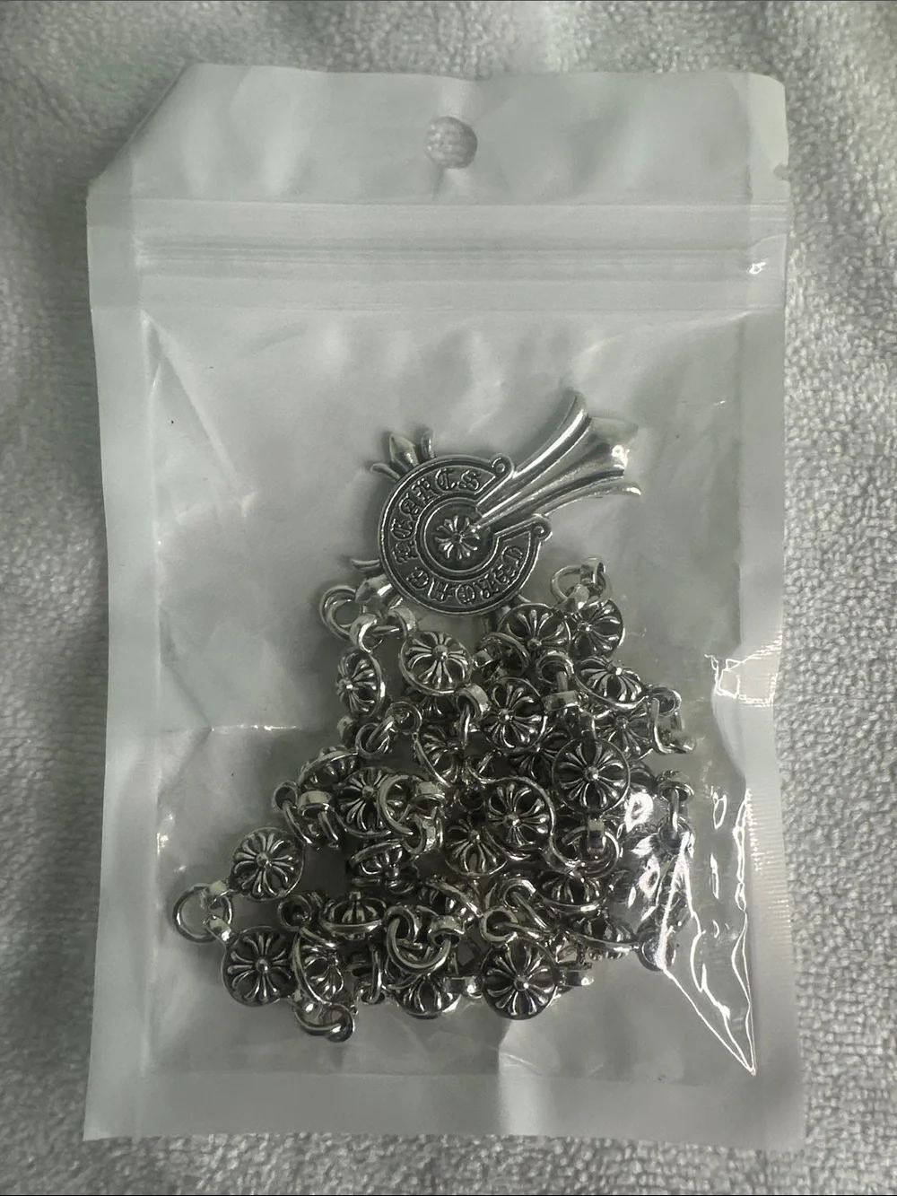 N/A silver tone